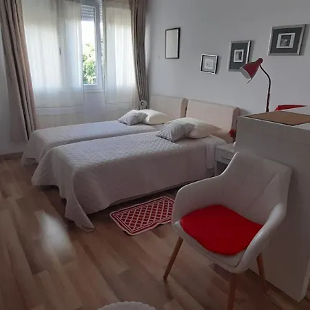 Klara Apartment