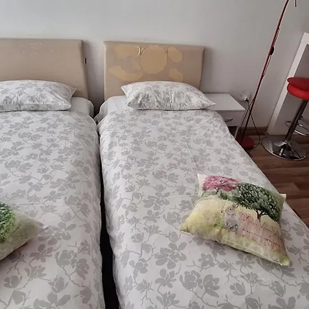 Klara Apartment